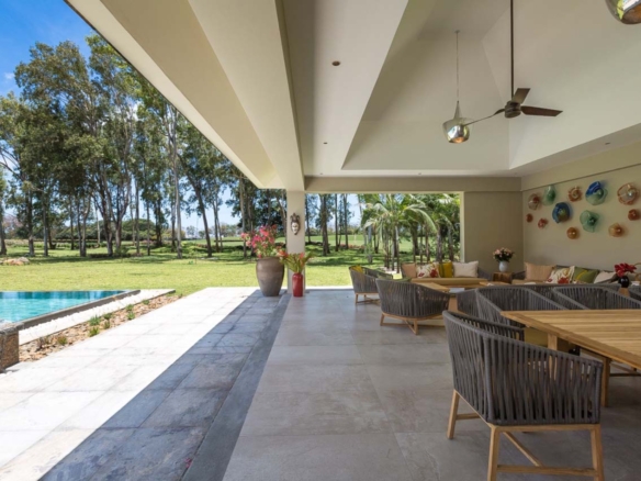 Villa contemporaine de 5 chambres de 657m2 - Piscine - Jardin tropical - île Maurice