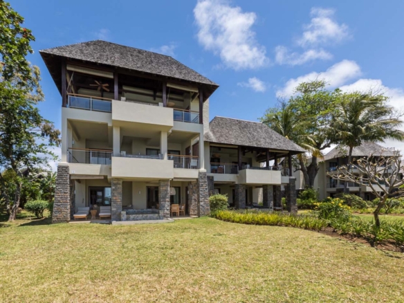 Appartement 2 chambres avec de larges dressings espaces de rangement|||||||||||