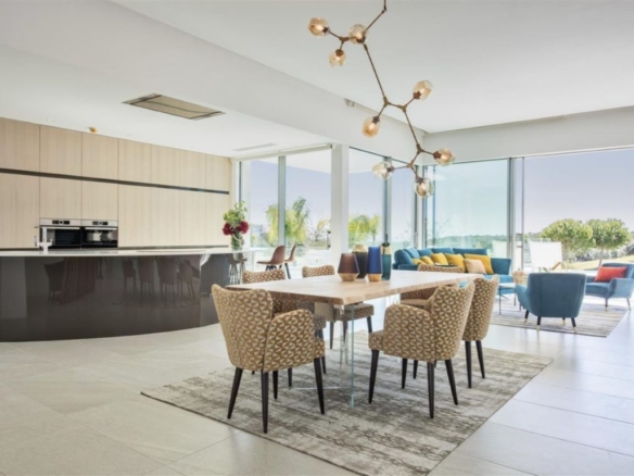 Maison de luxe design exclusif 200m2 de surface habitable