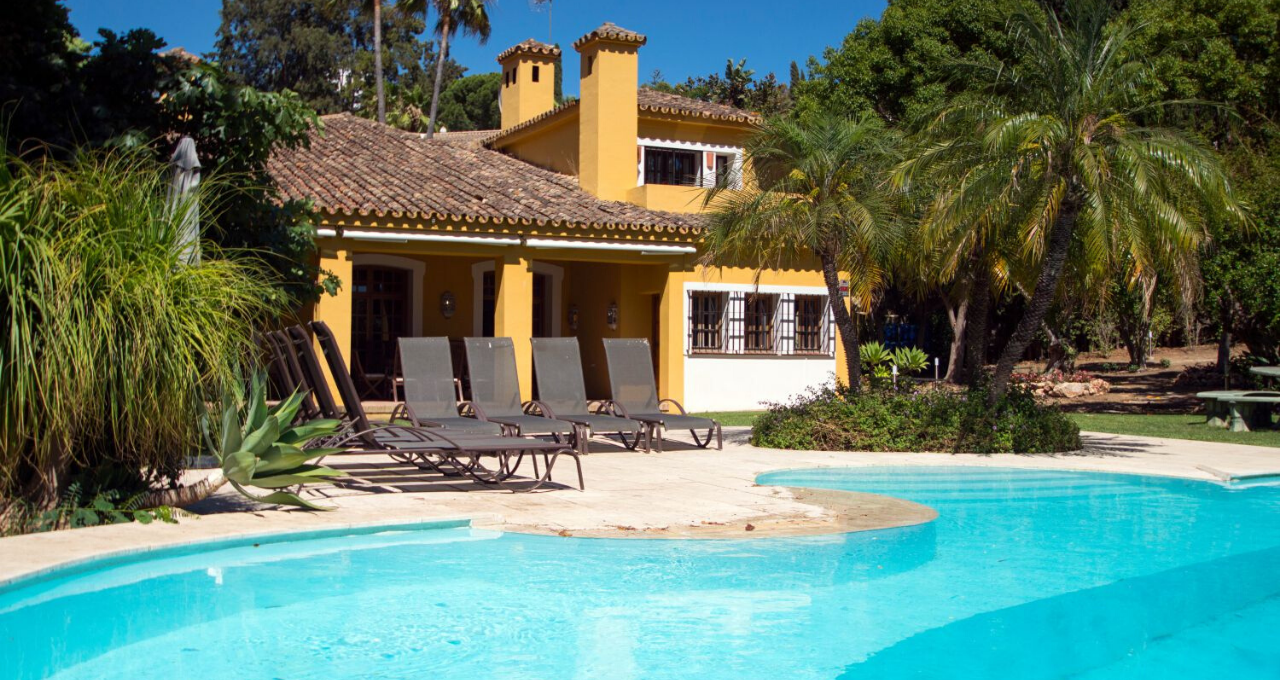 villa à El Paraíso Medio très proche du terrain de golf Paraíso