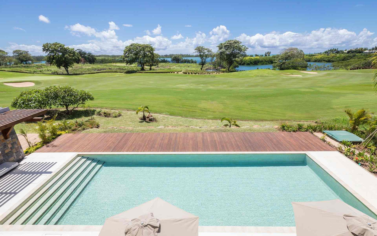 Villa à vendre, 6 chambres à coucher, Piscine, Jardin Spacieux, île Maurice