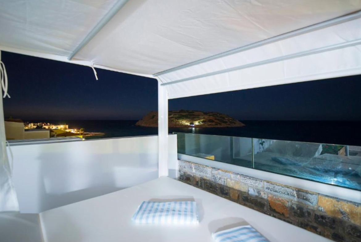 Villa à vendre, face à la mer Méditerranée, Grèce