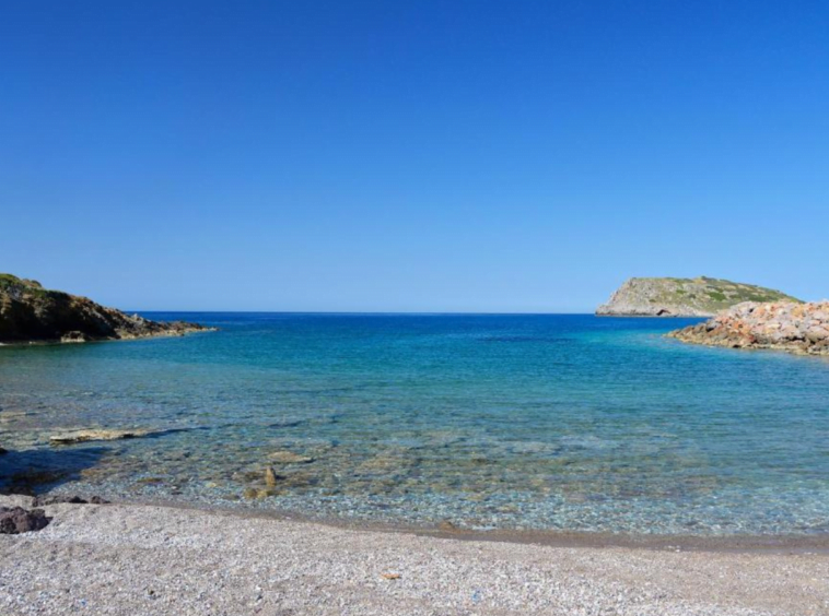 Villa à vendre, face à la mer Méditerranée, Grèce