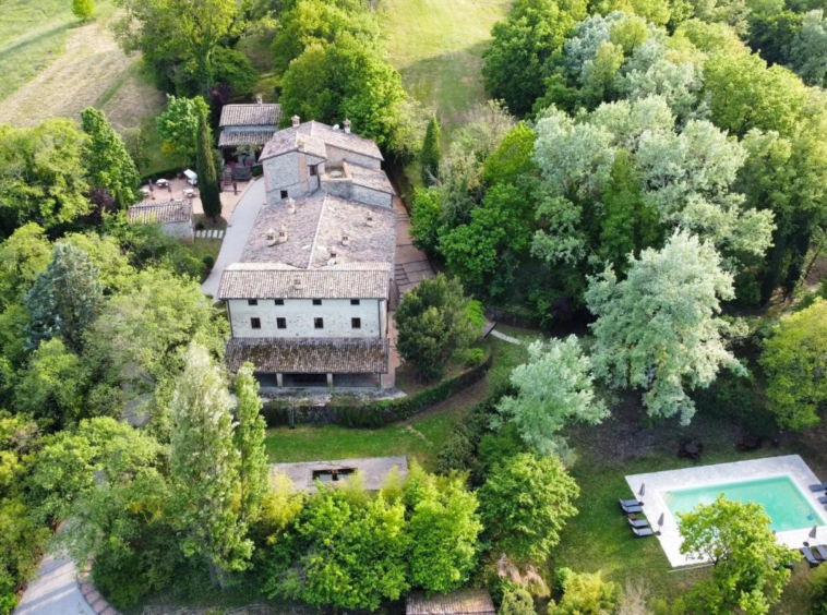 Hameau du XVIe siècle au Cœur de l'Ombrie et de la Toscane