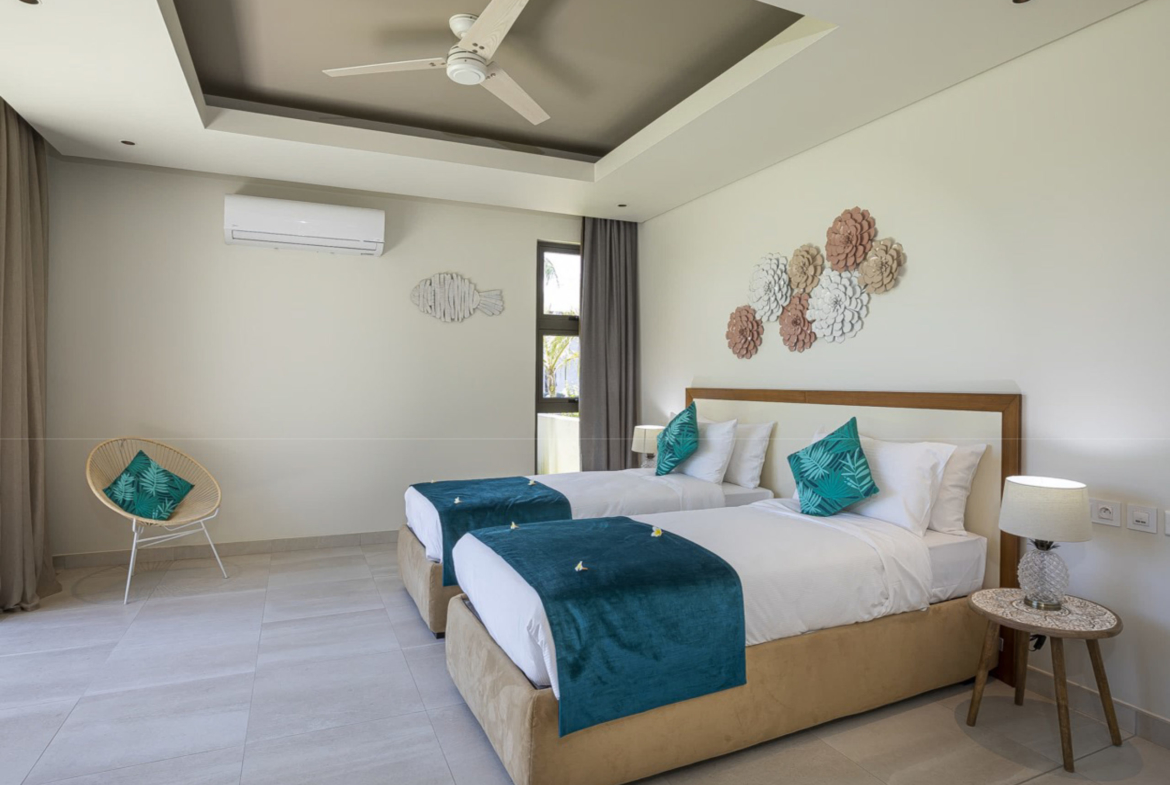 Villa contemporaine de 400m2 sur un terrain de 2003m2, Beau Champ | Île Maurice