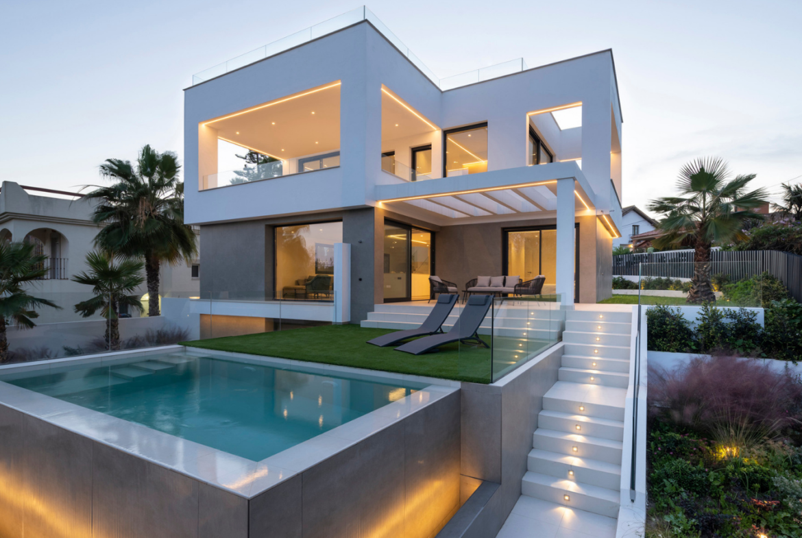 villa au design minimaliste plage Villacana à Estepona | Espagne
