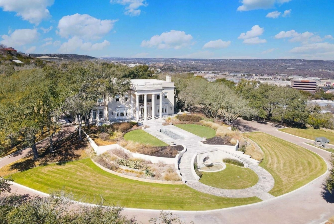 Manoir Renaissance Revival Texas Hill Country États-Unis