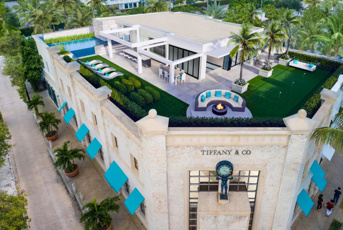 Un penthouse de luxe au-dessus de Tiffany & Co à Palm Beach | États-Unis