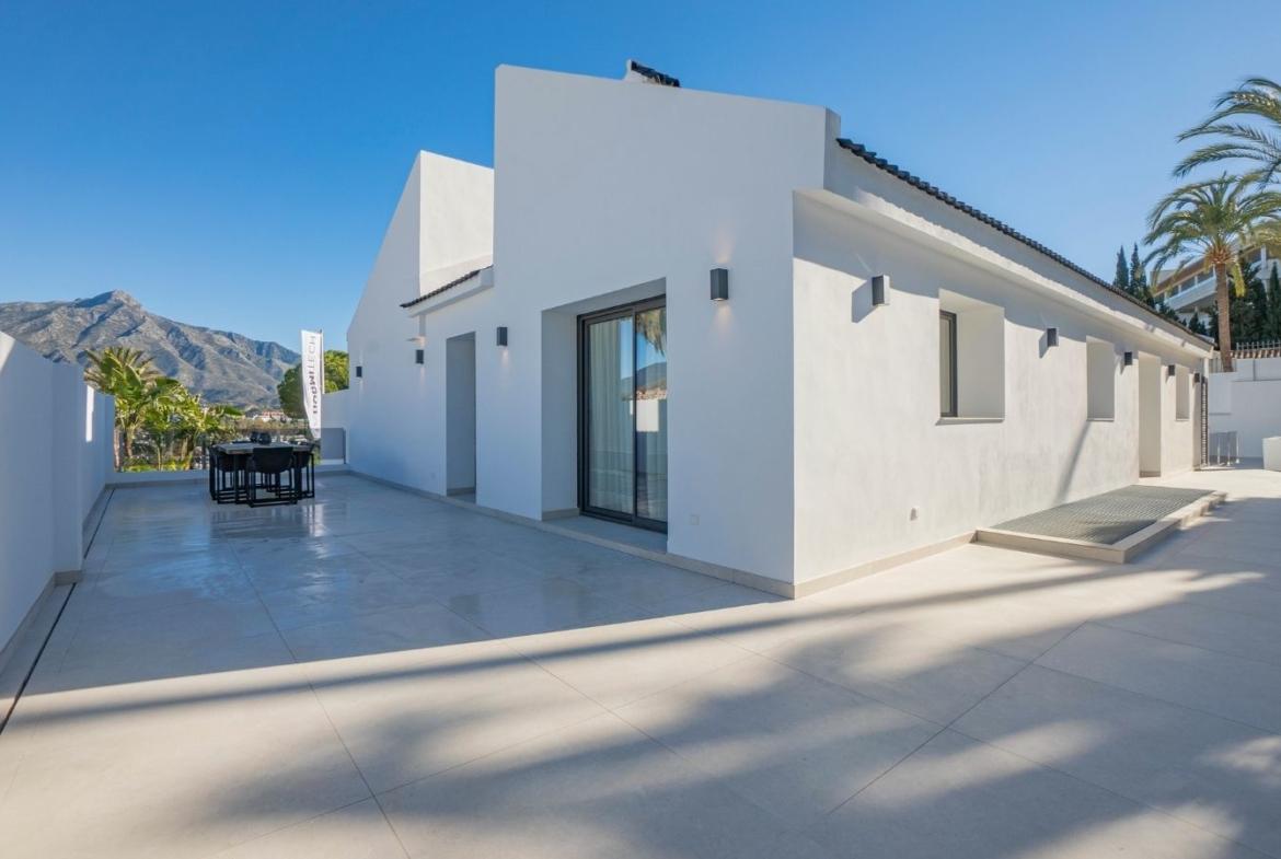 Villa entièrement rénovée de 4 chambres à vendre Malaga | Costa del sol