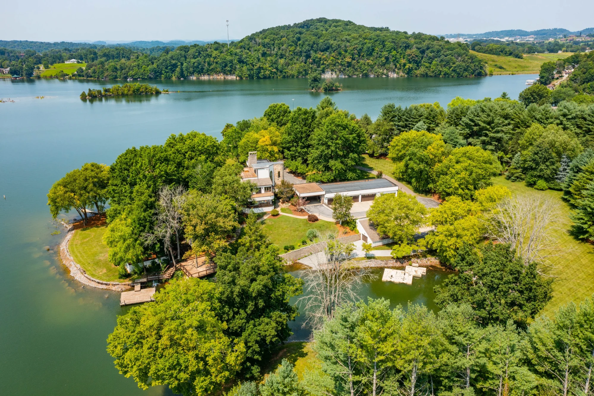 Maison contemporaine Vues magnifiques au bord du lac | Tennessee, États-Unis