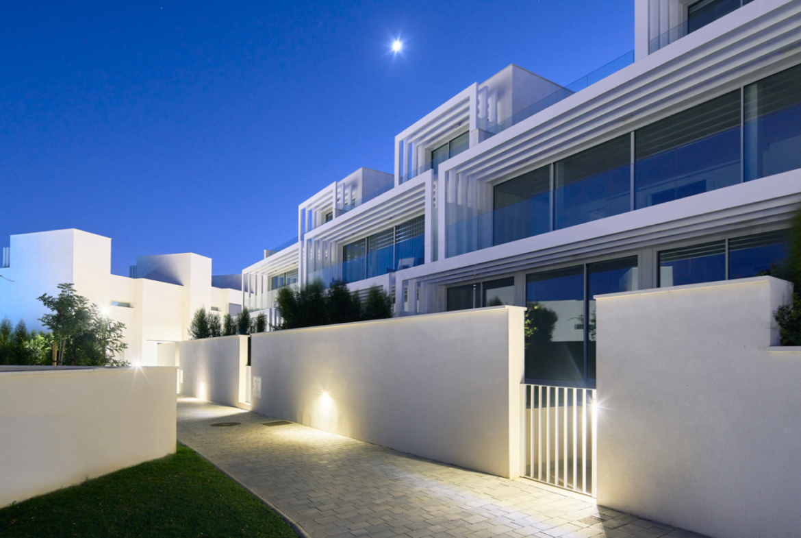 La Finca Sotogrande un complexe au design contemporain composé de 176 villas haut de gamme de 3, 4, 5 et 6 chambres. Costa Del Sol | Espagne