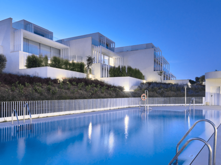 Maisons exclusive à Sotogrande, sur la côte méditerranéenne San Roque (Cadix)