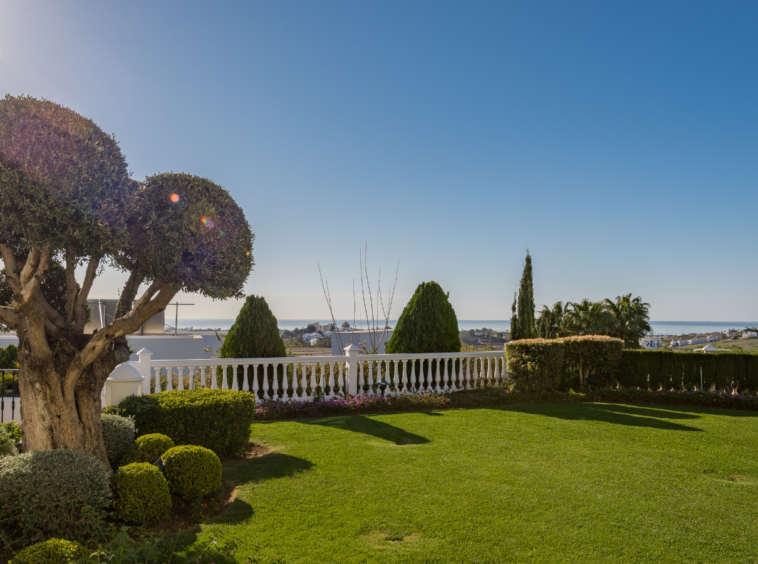 Villa à vendre proche du golf et des écoles internationales Benahavís