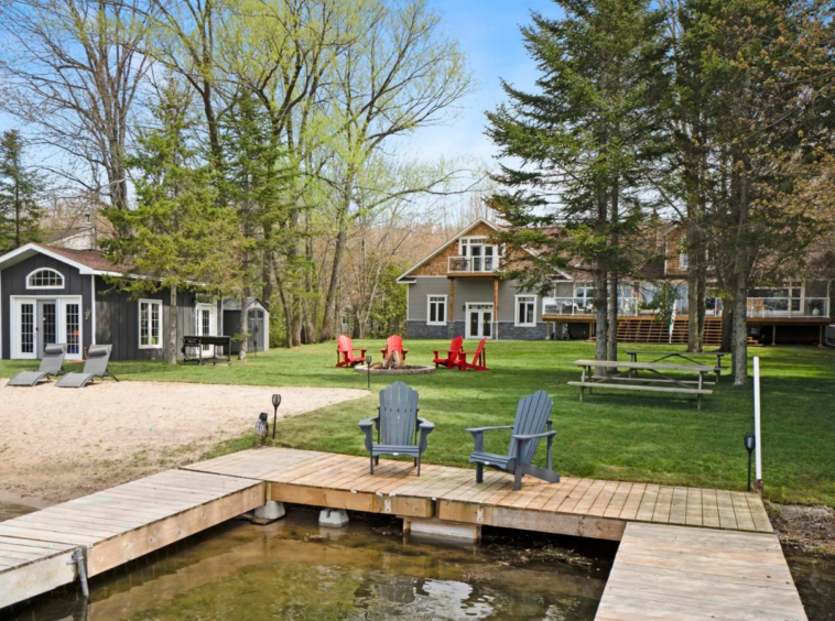 Maison de luxe sur le lac Simcoe, Toronto, Canada