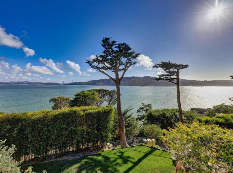 Vues sur la baie de San Francisco, le Golden Gate Bridge et l'horizon