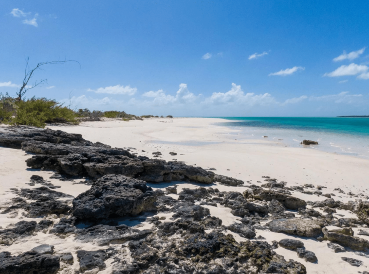 Little Ragged Island Île aux Bahamas