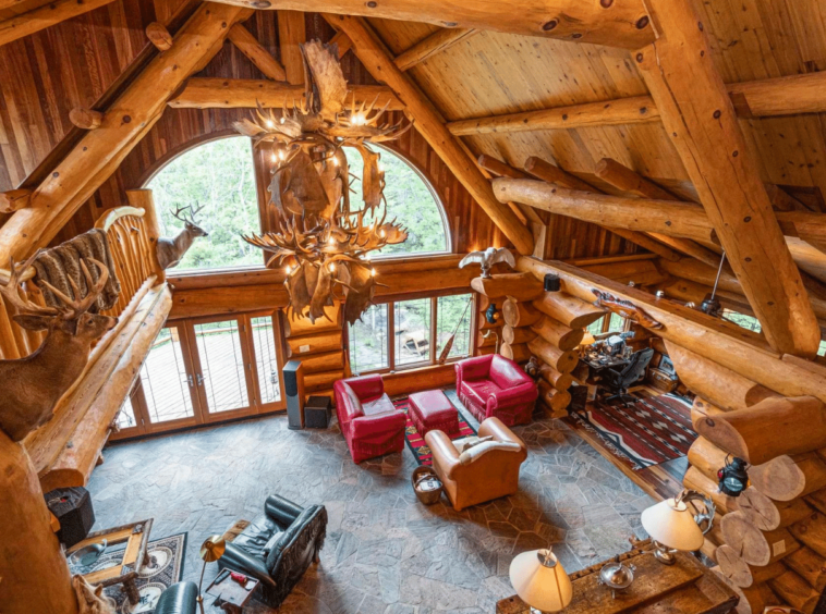 Magnifique Maison à vendre au Canada sur les rives du lac Nipissing