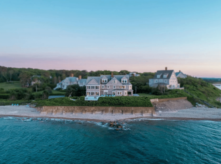 Domaine au bord de l'eau avec plage privée Martha's Vineyard