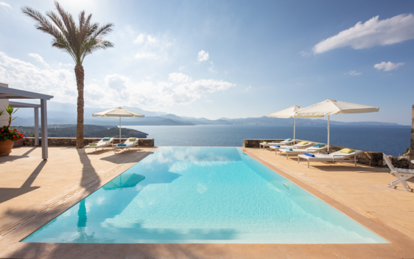 Villa vue sur la mer Grèce