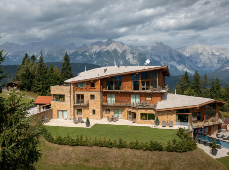 Chalet de montagne de luxe, Seefeld, Alpes autrichiennes, Tyrol, Autriche