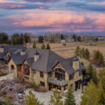 Domaine, Calgary, Canada