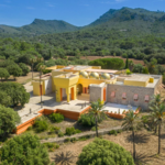 Palais prestigieux, vue sur la mer, Majorque, Espagne