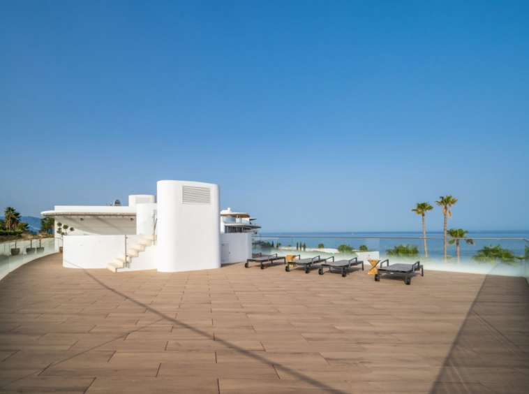 Penthouse de luxe avec vue spectaculaire sur la mer, Málaga