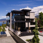 Villa, lac Okanagan ,Canada