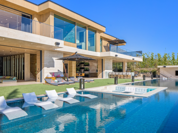 Malibu, California | Luxury Real Estate