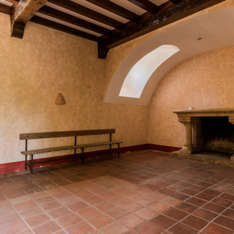 Un palais historique qui date du XIVe siècle, Mirabel, Espagne