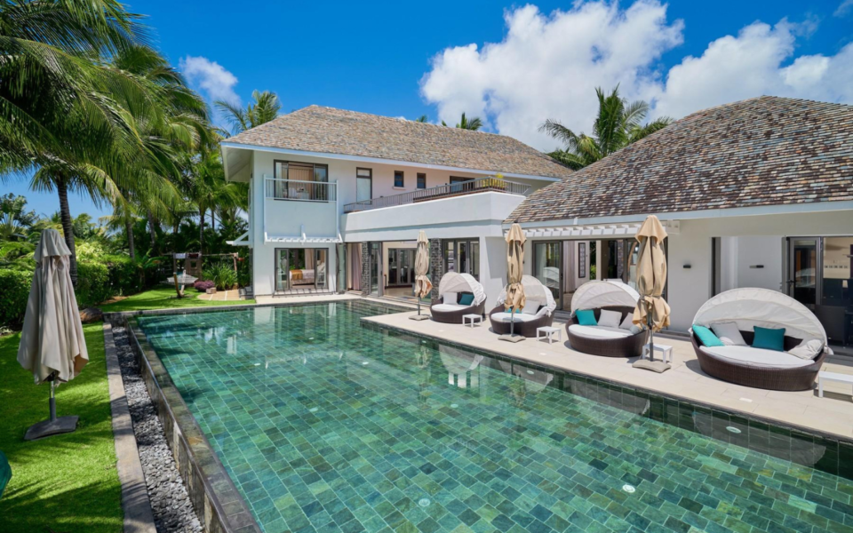 Villa à vendre, île Maurice Plage privé bordant les eaux turquoise