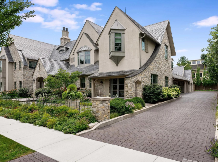 Chicago, Illinois, Luxury Real Estate