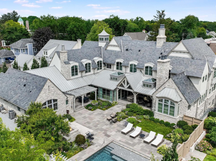 Chicago, Illinois, Luxury Real Estate