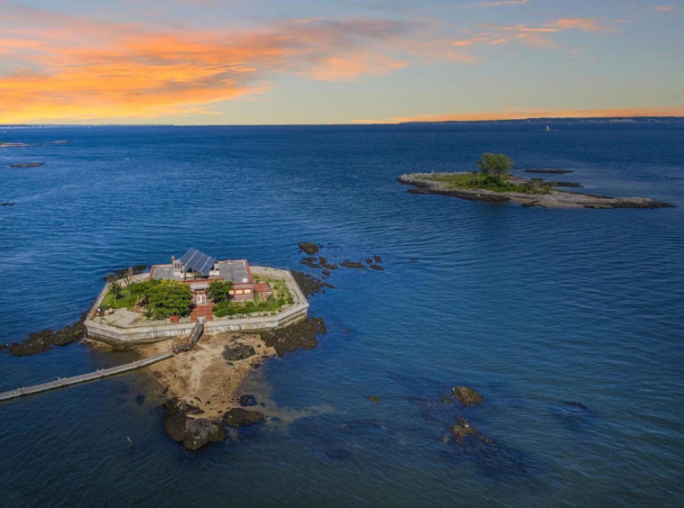 Île Columbia, proche, de New York