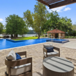 Vente aux Enchères ! Villa Lake Austin au Bord du Lac