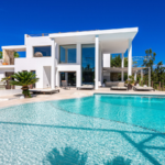 Villa de luxe à vendre vue mer et golf, à Benahavís La Alquería