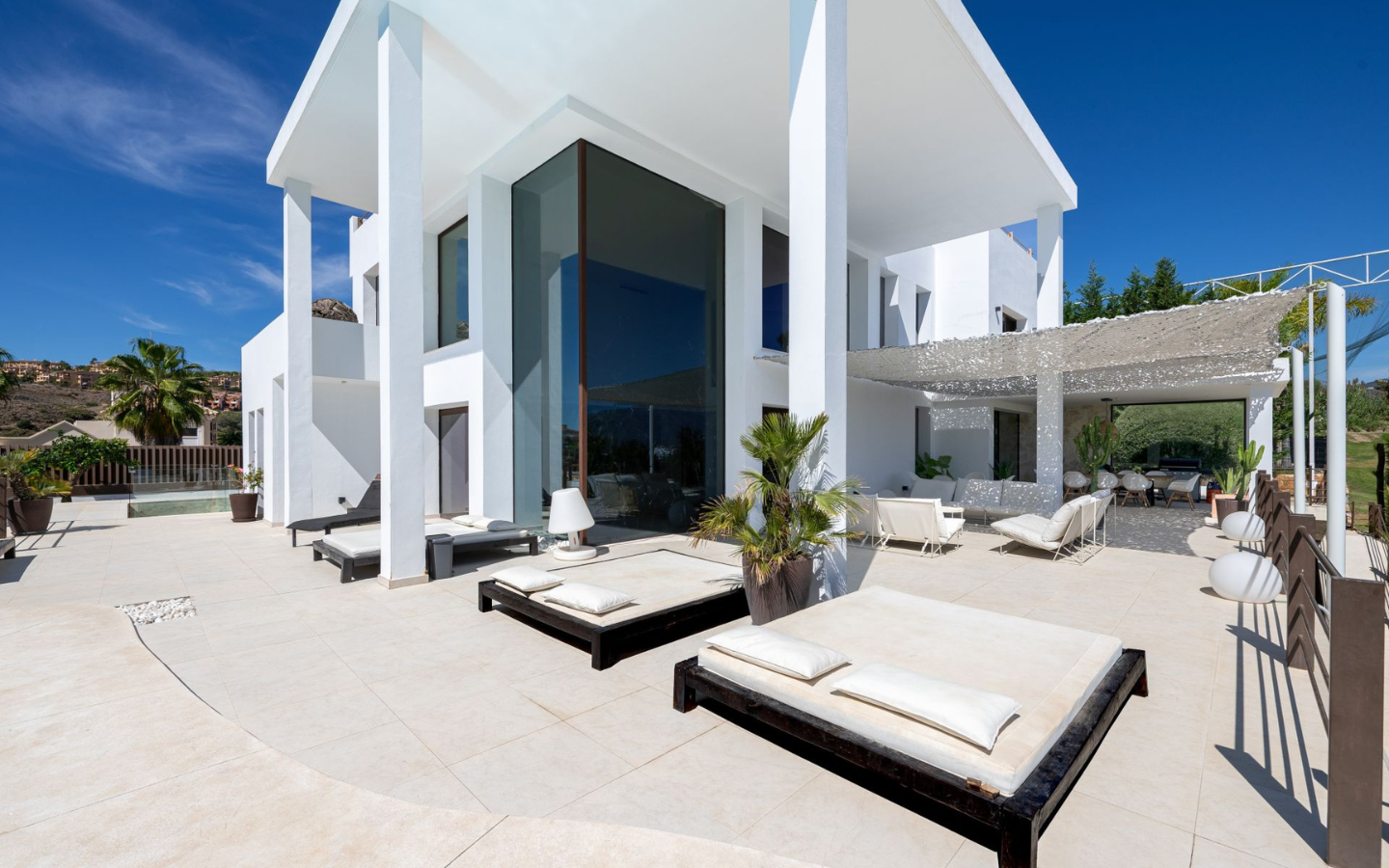 Villa de luxe à vendre vue mer et golf, à Benahavís La Alquería