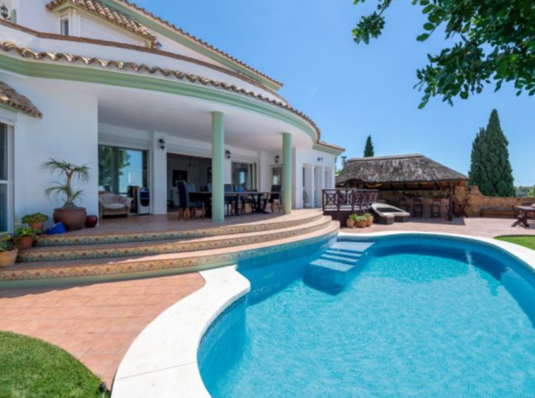 Villa, Cerros del Lago, Marbella