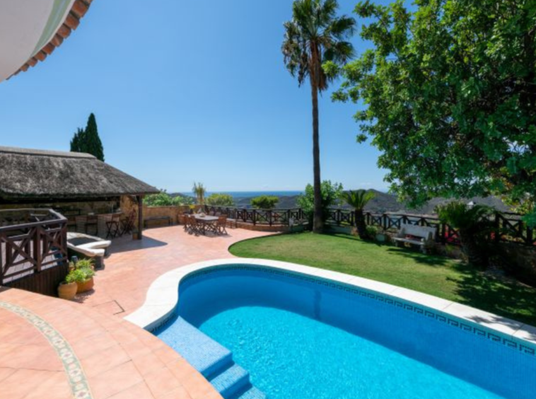 Villa, Cerros del Lago, Marbella