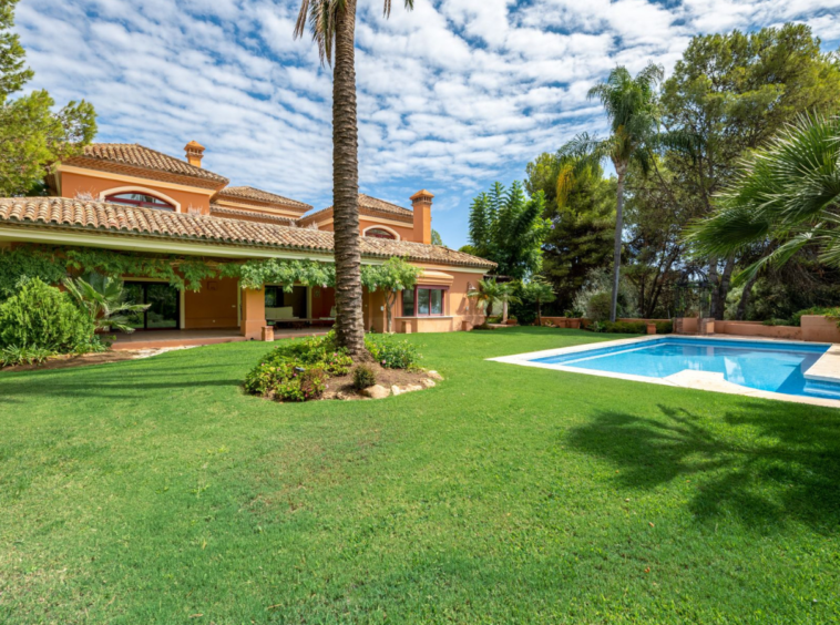 Villa à vendre à Altos Reales, Marbella Golden Mile