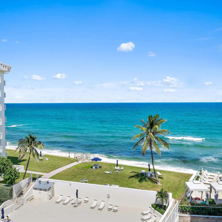 3550 S Ocean Boulevard, 5B South Palm Beach, Florida,