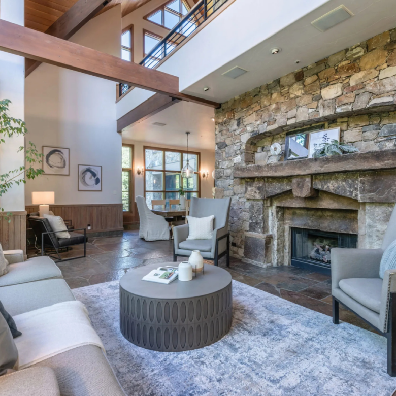 Découvrez le Joyau de l'Utah : Domaine Luxueux de Montagne, États-Unis