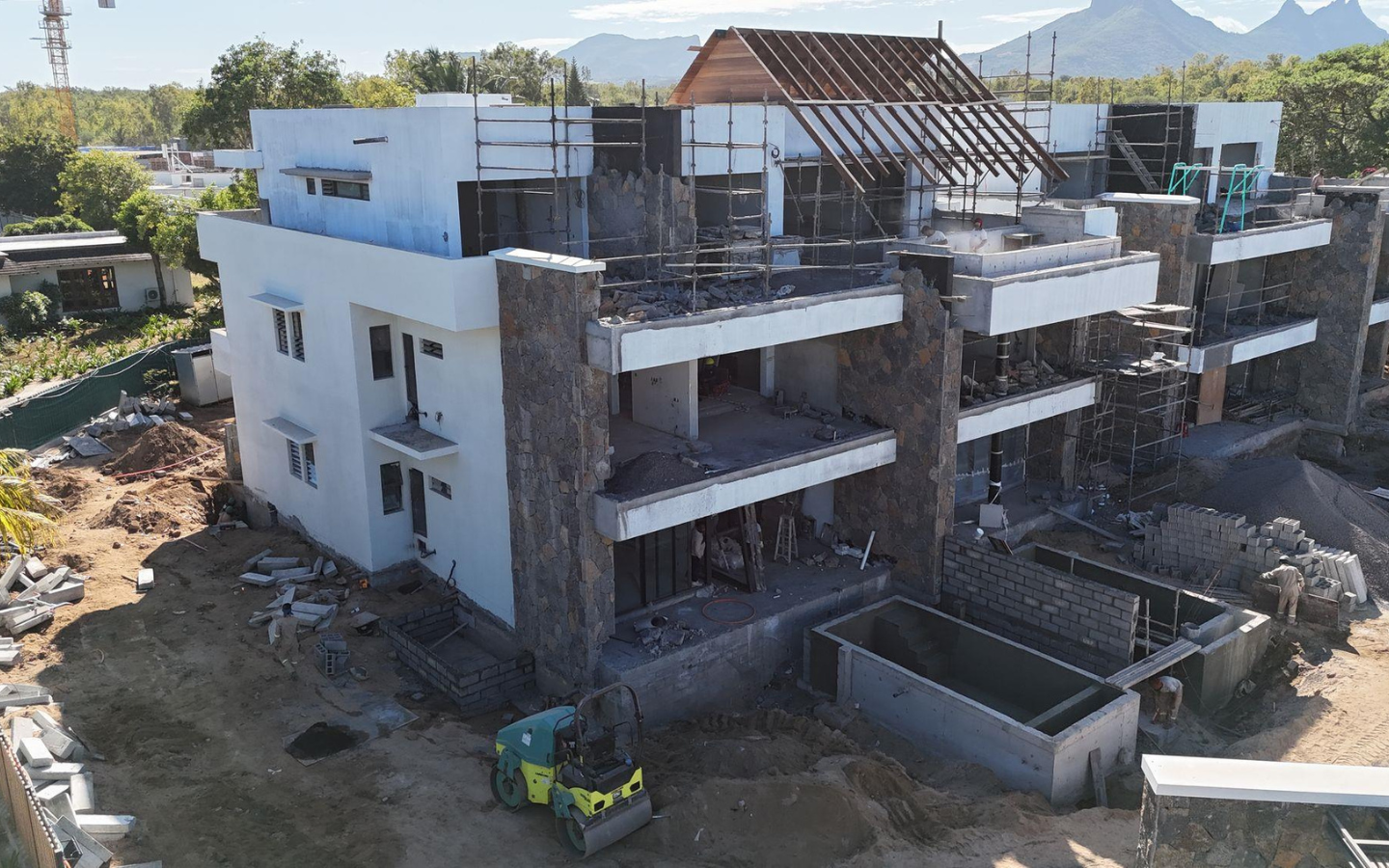 A vendre - Penthouse Pieds dans l'eau face au Morne, île Maurice