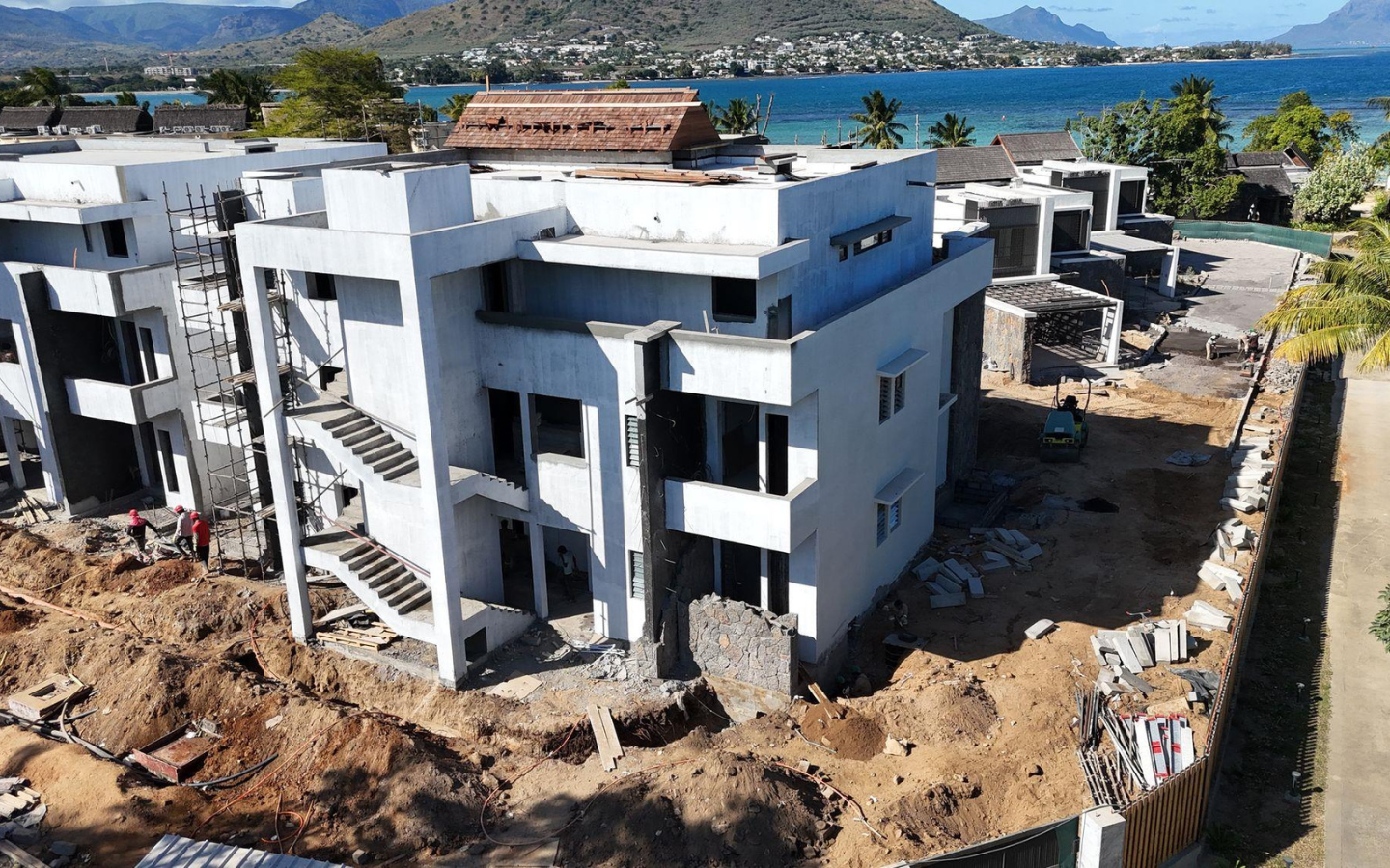 A vendre - Penthouse Pieds dans l'eau face au Morne, île Maurice