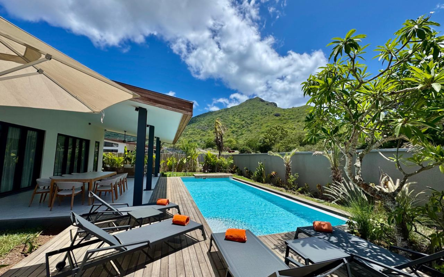 18 Villa à vendre Tamarin Rivière Noire île Maurice