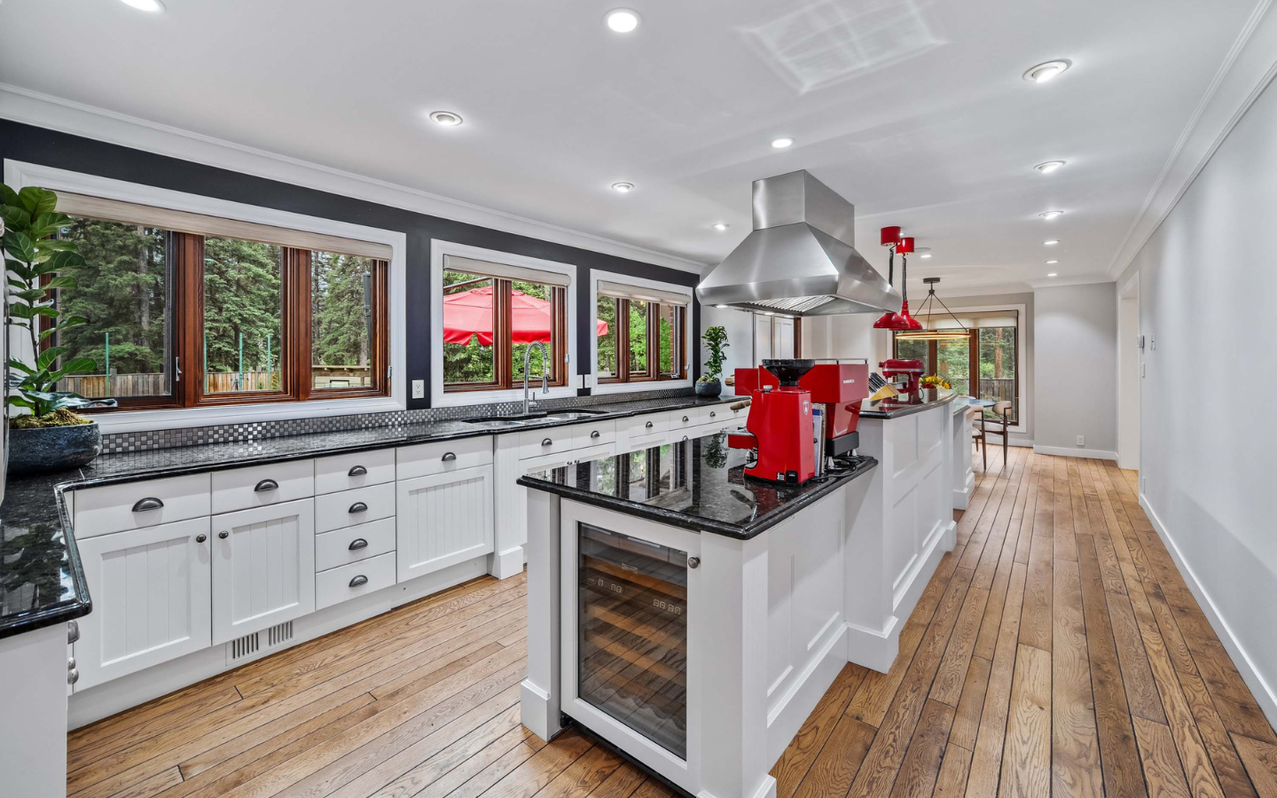 Canmore, Near Banff, Alberta, Canada (2) Canmore, Near Banff, Alberta, Canada (2)