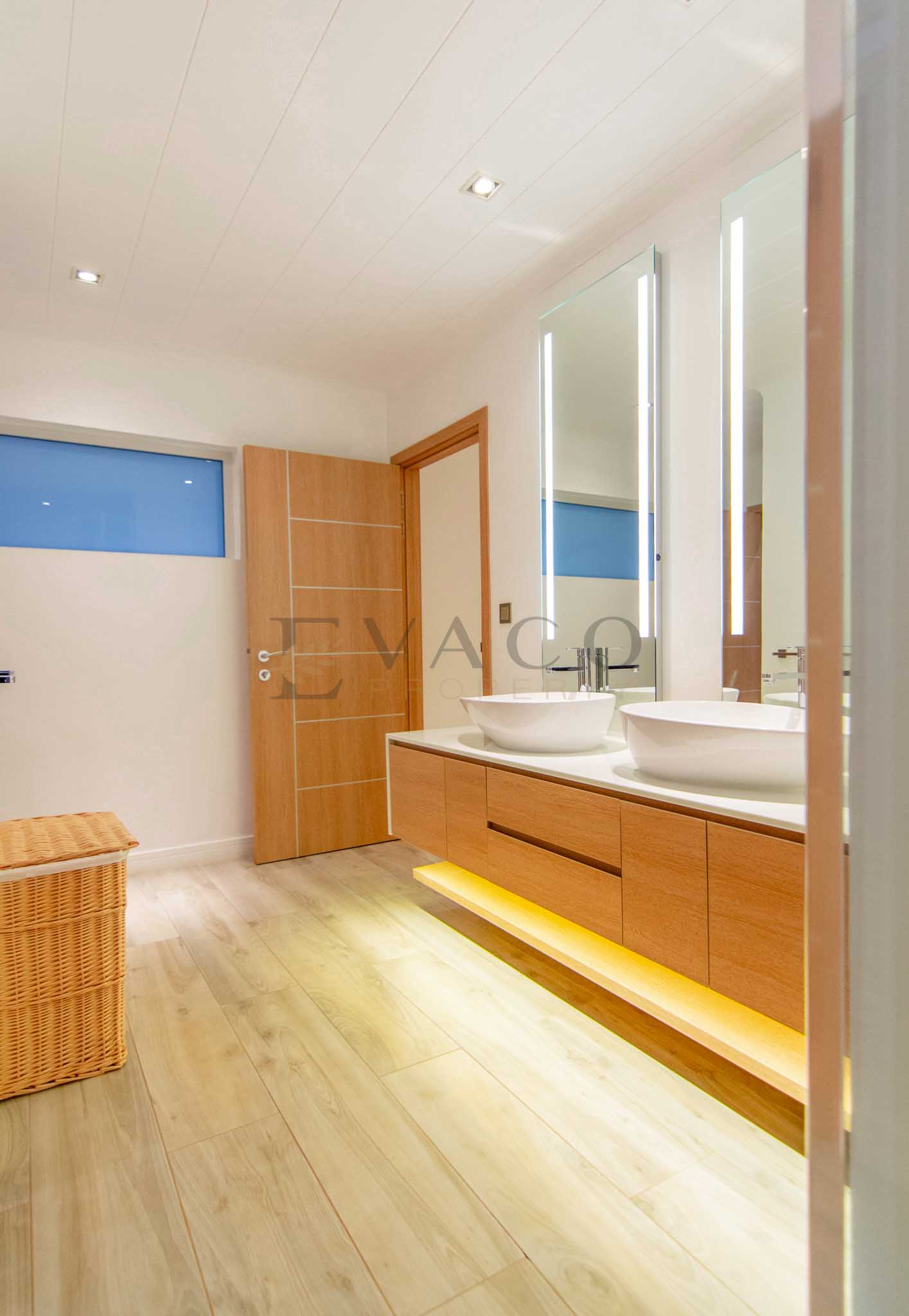 CDL II J22 master bedroom wide