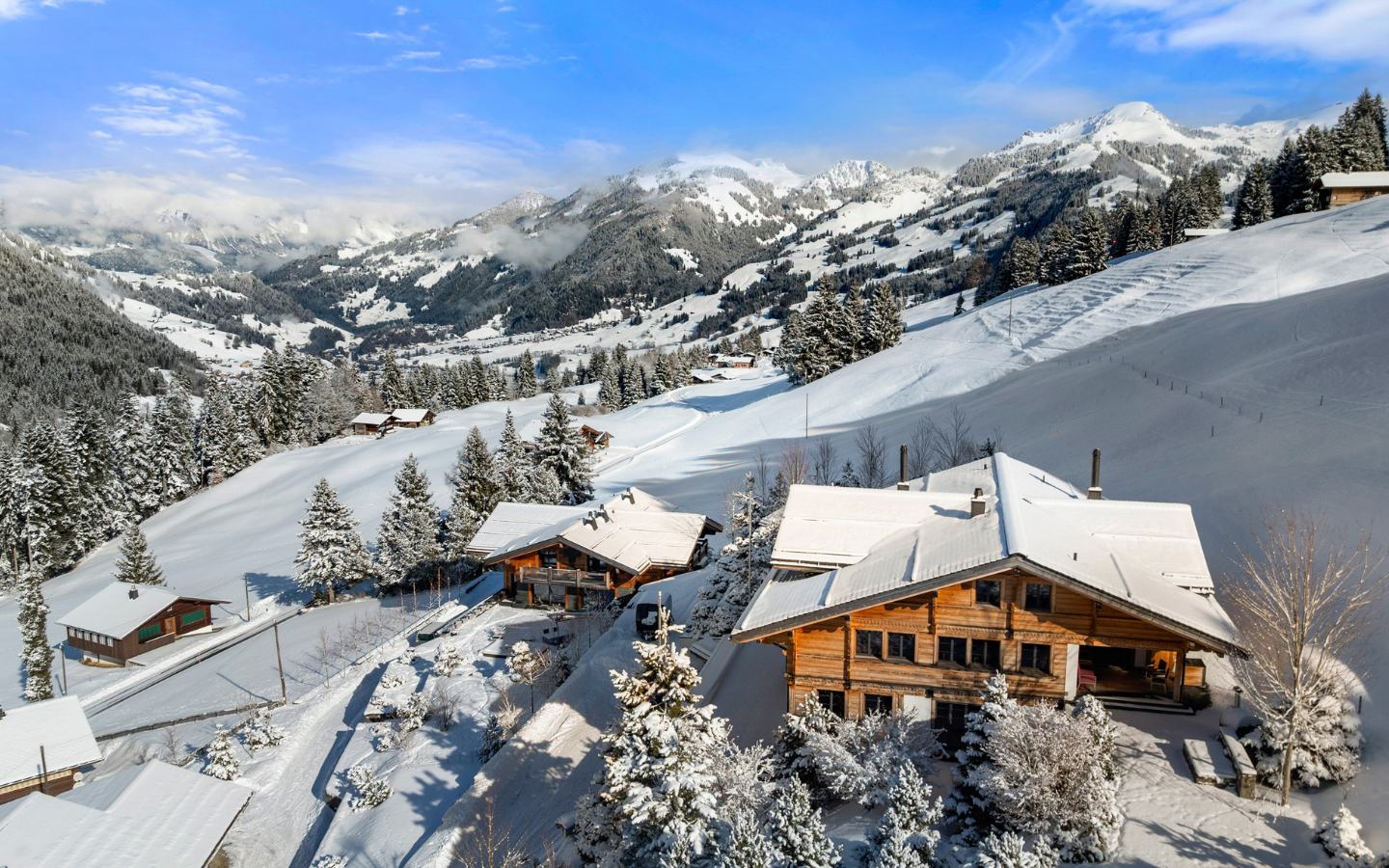 Chalet Luxe Oeschseite Gstaad Switzerland (3) 2 chalets de prestige à Zweisimmen, Oeschseite Valais bernois · Suisse