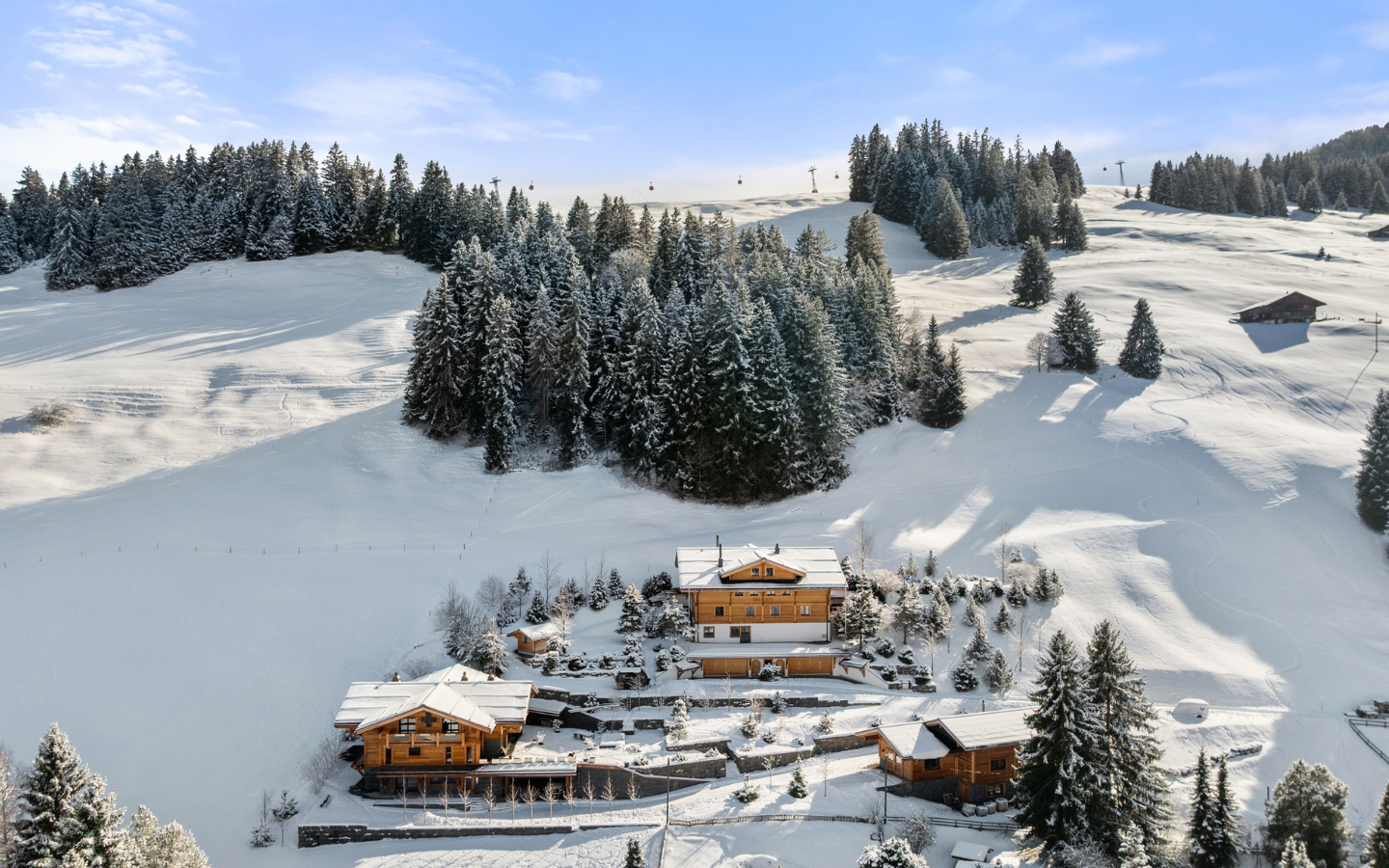 Chalet Luxe Oeschseite Gstaad Switzerland 2 chalets de prestige à Zweisimmen, Oeschseite Valais bernois · Suisse