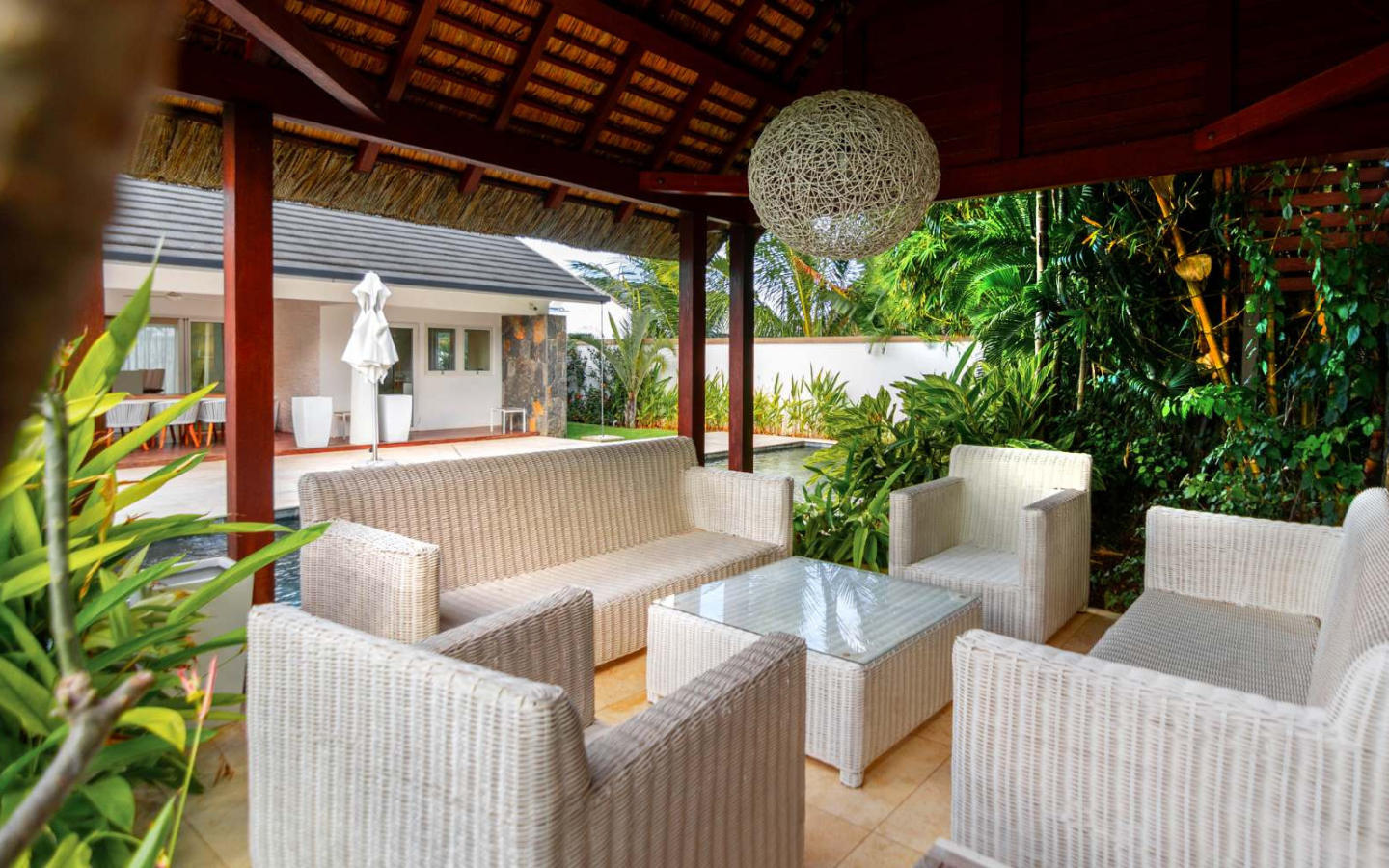 Clos du Littoral II – Villa de Prestige 3 Chambres en Revente (6) Clos du Littoral II – Villa de Prestige 3 Chambres en Revente